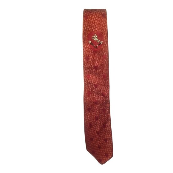 Manhattan Shirt Co 1950s Red Silk Tie Embroidered Dove over Crossed Torches - Picture 4 of 10